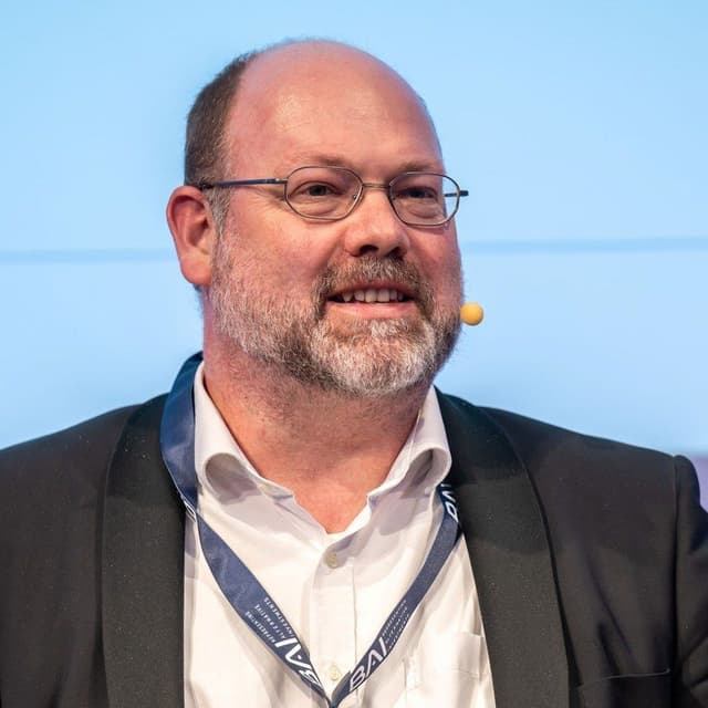 Philipp Maume